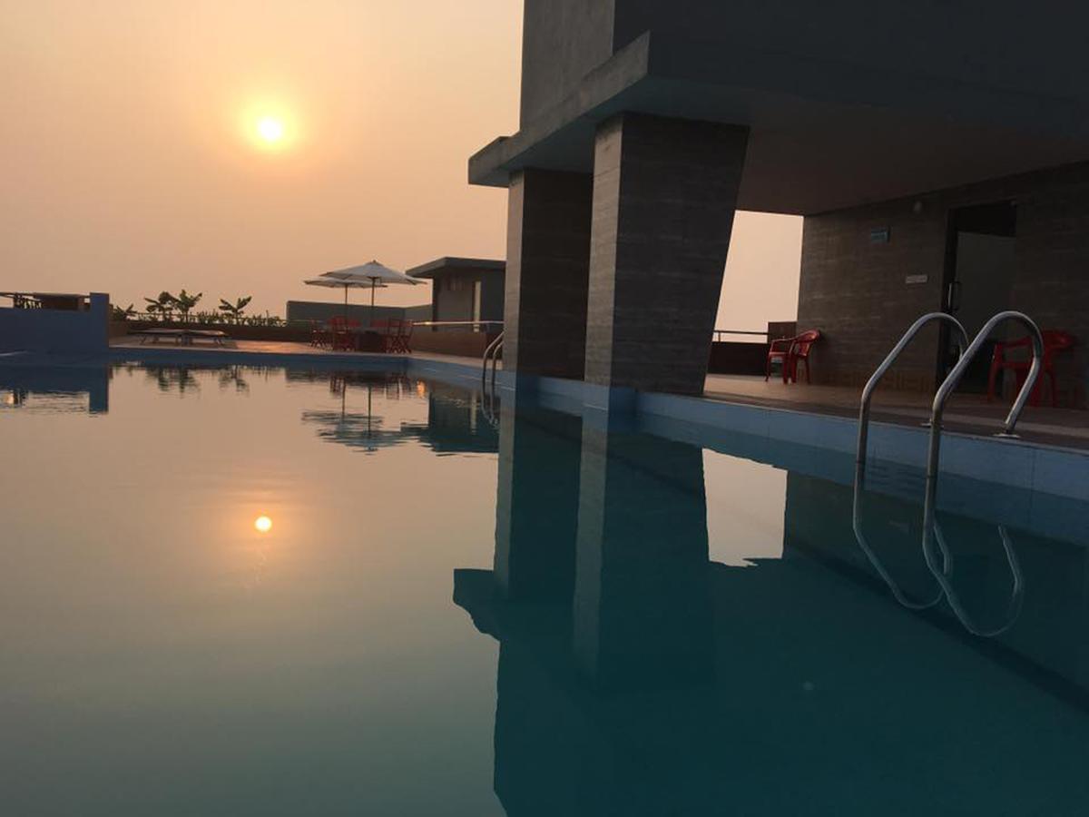 Neeshorgo Hotel & Resort Cox's Bazar Exterior foto