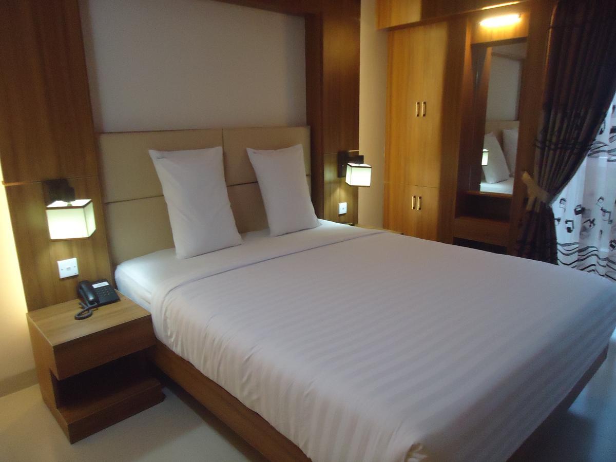 Neeshorgo Hotel & Resort Cox's Bazar Exterior foto