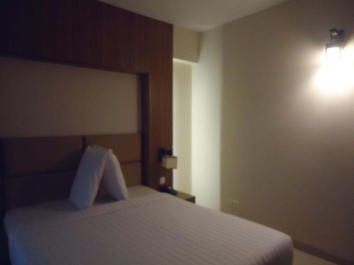 Neeshorgo Hotel & Resort Cox's Bazar Exterior foto